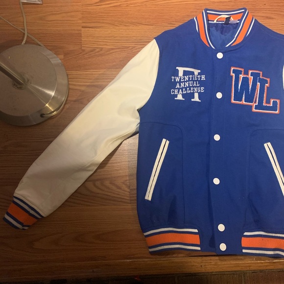 Jacket - Picture 3 of 3